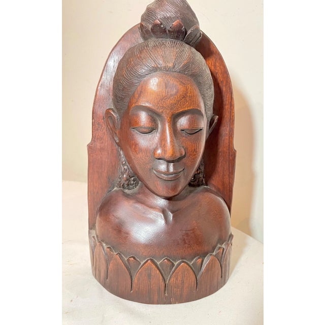 1940s Hand Carved Balinese Indonesian Bali Lady Bust Wood Carving Sculpture For Sale - Image 9 of 13