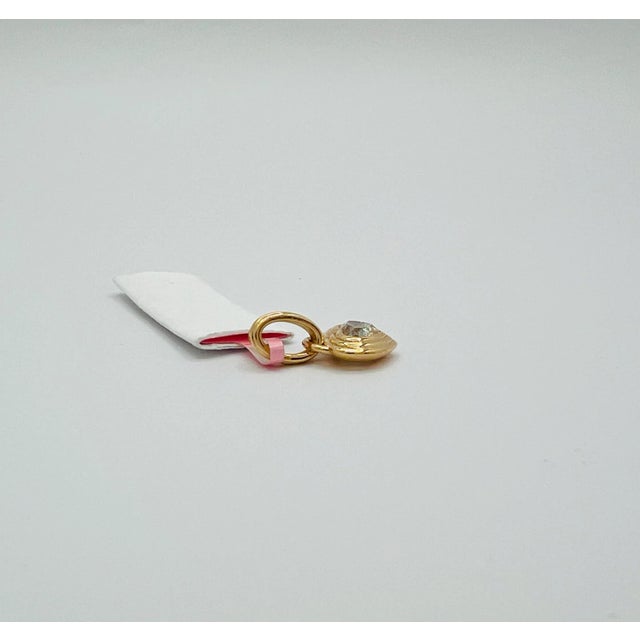 Modern Gia 1 Carat Each Heart Diamond Bezel Pendant Necklace in 18k Yellow Gold For Sale - Image 3 of 6