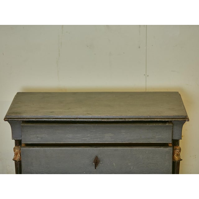 French French Empire 19th Century Painted Wood Four-Drawer Commode with Gilt Busts For Sale - Image 3 of 12