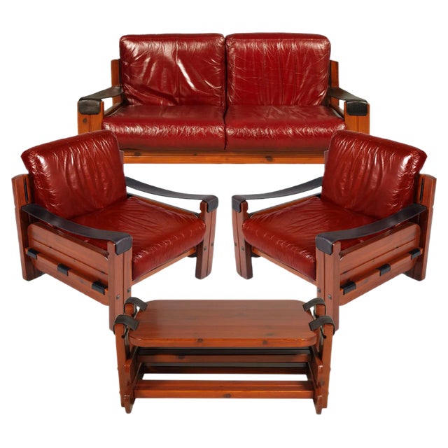 Italian Modernist Living Room Set, 1970s, Set of 4 For Sale