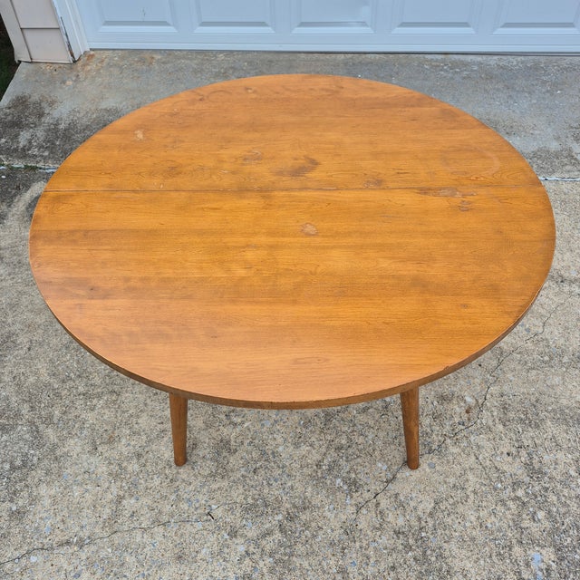Conant Ball 1950s Midcentury Modern Russel Wright for Conant Ball Maple 48" Round Dining Table With Atomic Legs for Restoration For Sale - Image 4 of 18