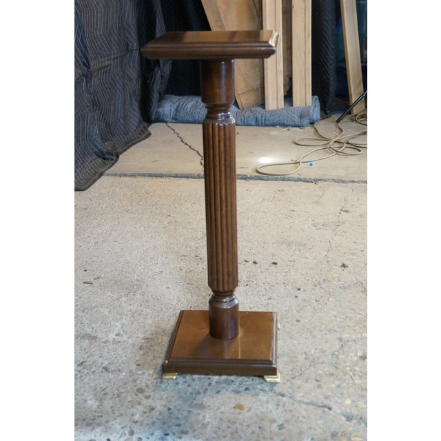 Bombay Company Victorian Revival Mahogany Sculpture Plant Stand Pedestal Table For Sale - Image 10 of 17