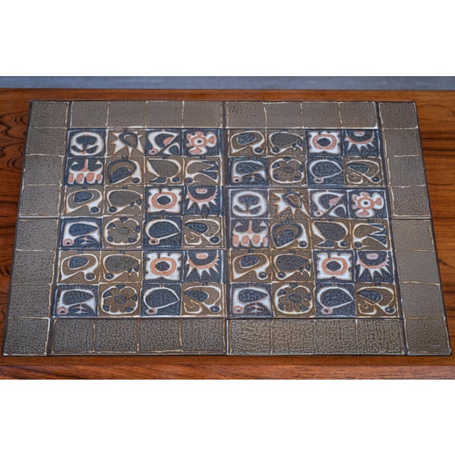 Wood Danish Nesting Tables in Rosewood with Tiles by Johannes Andersen for CFC Silkeborg, 1960s, Set of 3 For Sale - Image 7 of 11