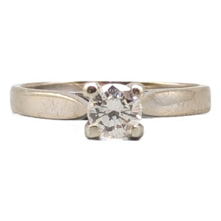 Solitaire Ring with Diamond For Sale