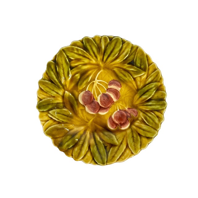French Provincial Antique Set of 3 French Sarreguemines Majolica Fruit Dessert Plates For Sale - Image 3 of 10