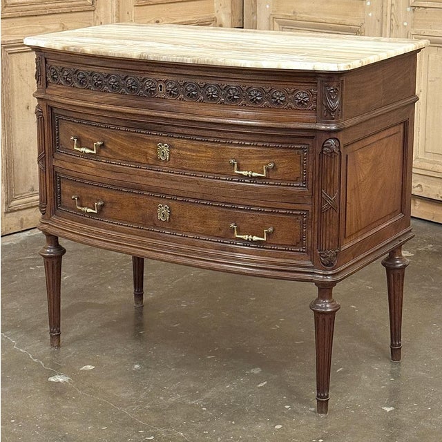 French 19th Century French Louis XVI Walnut Commode For Sale - Image 3 of 18