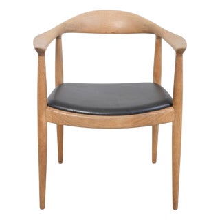 JH503 The Chair in Oak and Black Leather by Hans Wegner, 1960s For Sale
