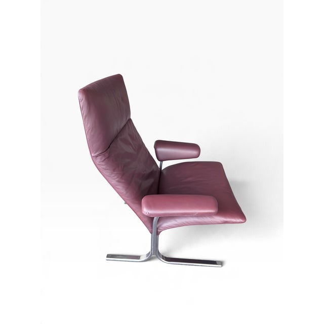 Modern Set of DS 2030 Leather Chair with Ottoman from de Sede, 1970s For Sale - Image 3 of 9