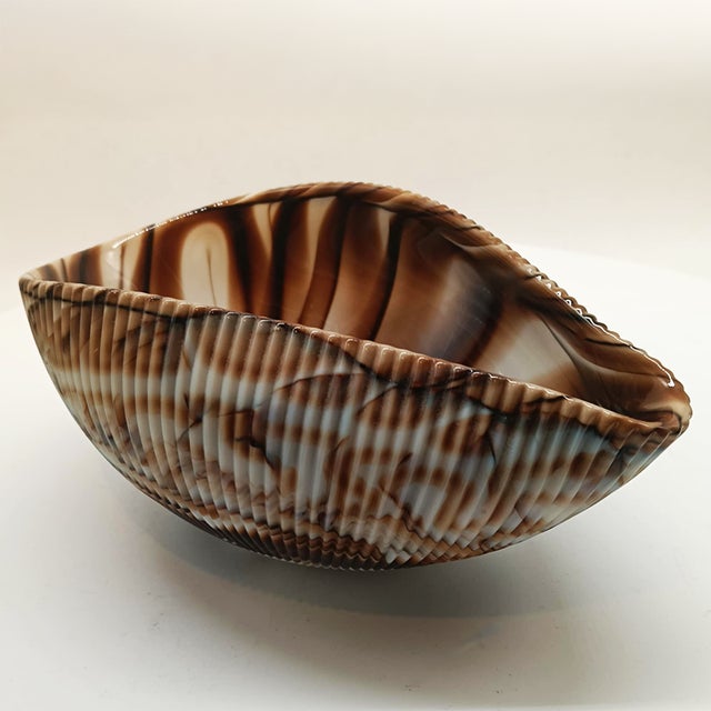 Beige Vintage Italian Shell Ashtray in Murano Art Glass, 1960s For Sale - Image 8 of 13