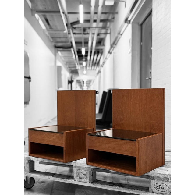 Mid-Century Modern Ge 705 Bedside Tables by Hans J. Wegner for Getama, 1960s, Set of 2 For Sale - Image 3 of 11