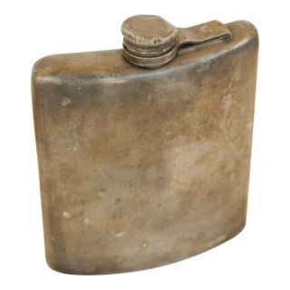 Antique Silver Plated Curved Whiskey Pocket Flask With Patina, Meriden Brittania Co, #1314 For Sale