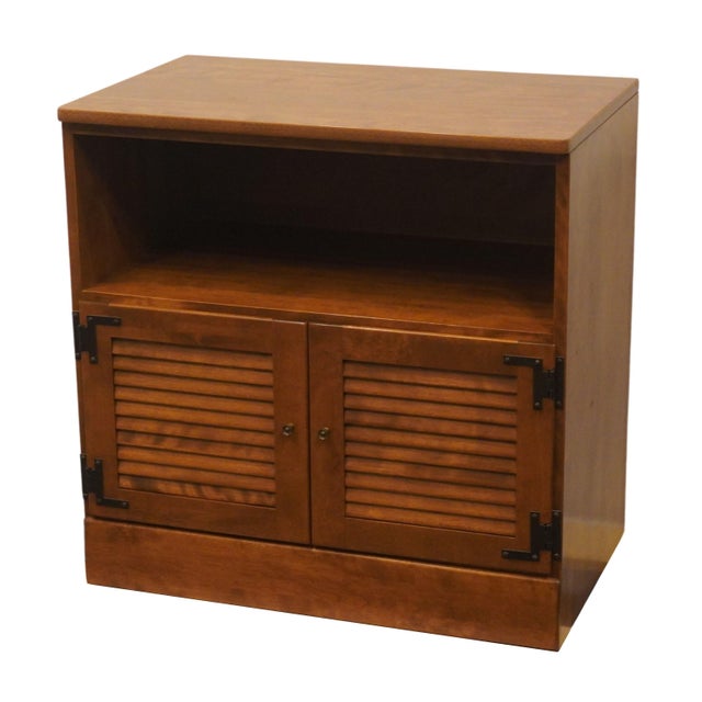 Ethan Allen Ethan Allen Heirloom Nutmeg Maple Crp Custom Room Plan 30" Shutter Door Record / Music Cabinet 10-4522p For Sale - Image 4 of 12