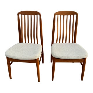 Pair of Vintage Mid-Century Benny Linden Dining Chairs For Sale