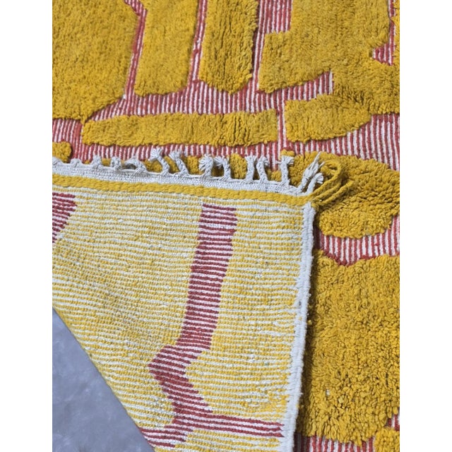 Textile Handmade Textured Mustard Rug - 9 X 6.2 Ft For Sale - Image 7 of 8