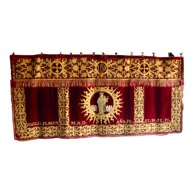 Spanish Altar Embroidery Ornement of Virgin and Child , 18 Century For Sale