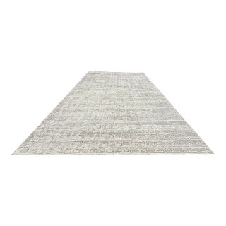 12ft 8in X 19ft 9in Decorator's Best Greek Key Merino Wool Area Rug For Sale