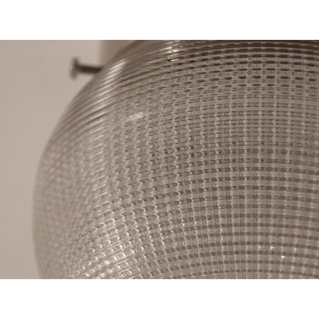 Industrial Vintage French Industrial Ceiling, Wall or Desk Light from Holophane, 1930s For Sale - Image 3 of 6