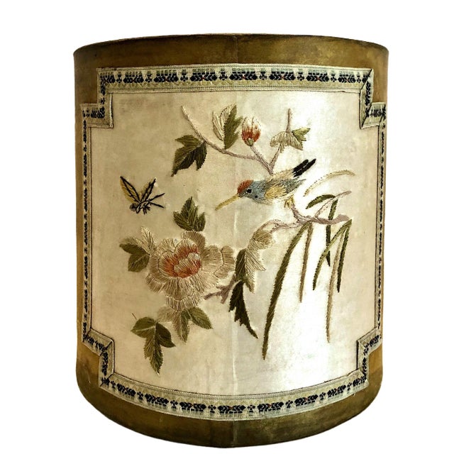 Chinese A Pair of Chinese Export Storage Canisters With Silk Embroidery Patches For Sale - Image 3 of 13