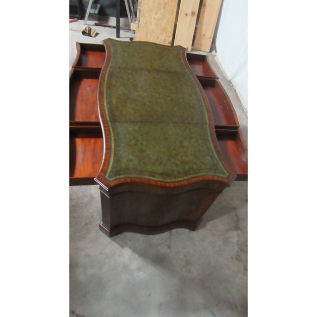 1980s 1980s Maitland Smith Mahogany Executive Partner Desk Leather Amazing For Sale - Image 5 of 13