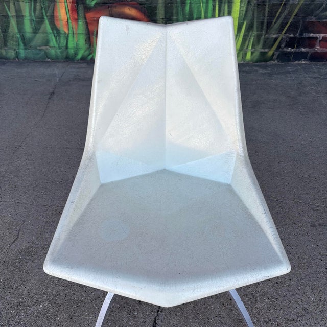 Plastic Mid Century Modern Paul McCobb Fiberglass Origami Chair Spider Base For Sale - Image 7 of 12