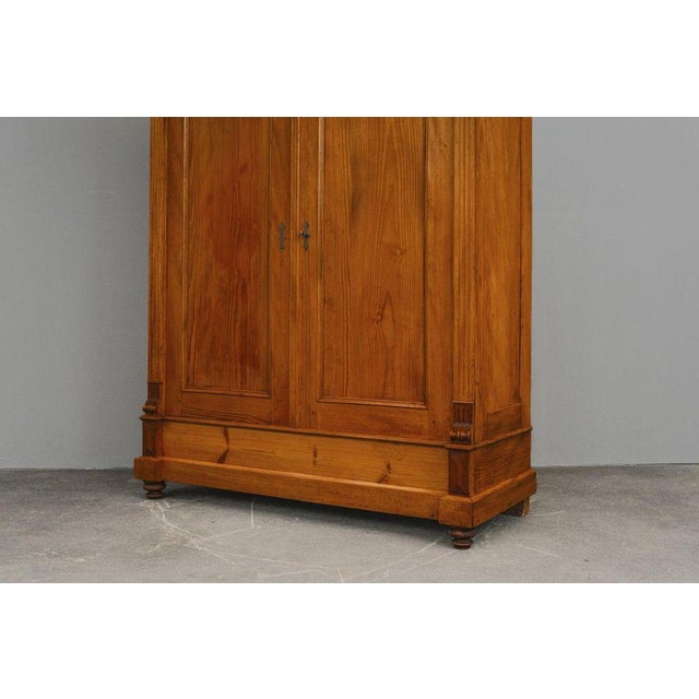 19th Century Gründerzeit Wardrobe in Pine For Sale - Image 12 of 18