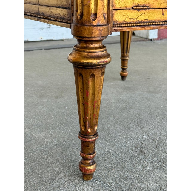 Louis XVI Style Giltwood Vitrine Display Side Table With Glass Top and Sides For Sale - Image 9 of 12