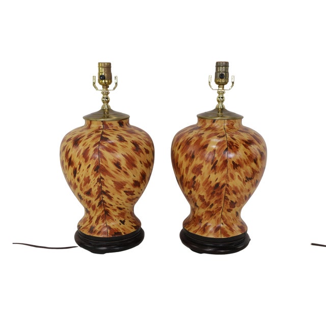 Yellow Early 21st-Century Hand-Painted Tortoiseshell-Patterned Art Ceramic Table Lamps - a Pair For Sale - Image 8 of 9