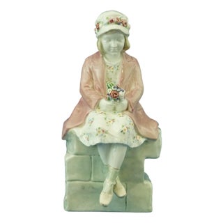 20th Century Art Nouveau Ceramic Seated Girl with a Bouquet of Flowers by Muller for Goldscheider, Austria, Early 1900s For Sale