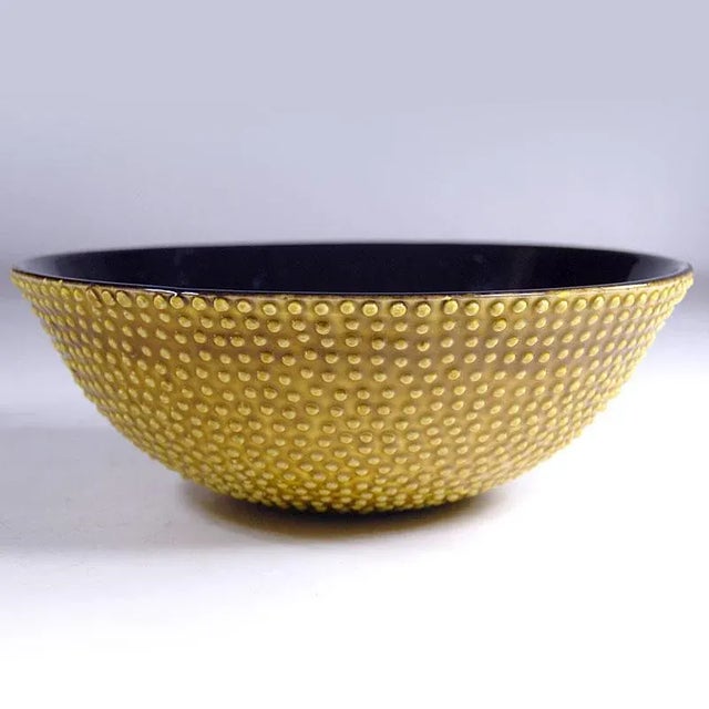 Mid-Century Italian Ceramic Bowl, 1970s, in Very Good conditions. Designed 1970 to 1979