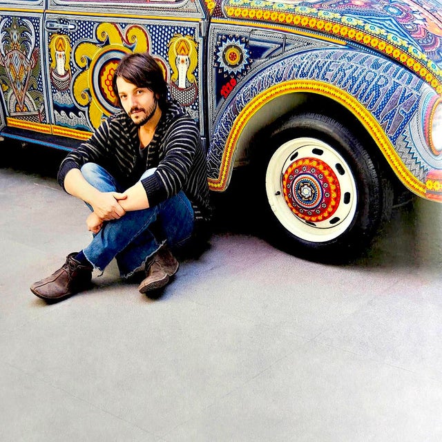 2000 - 2009 Limited Edition Art Book, "Vochol: Identidad Mexicana", Spanish Language For Sale - Image 5 of 17