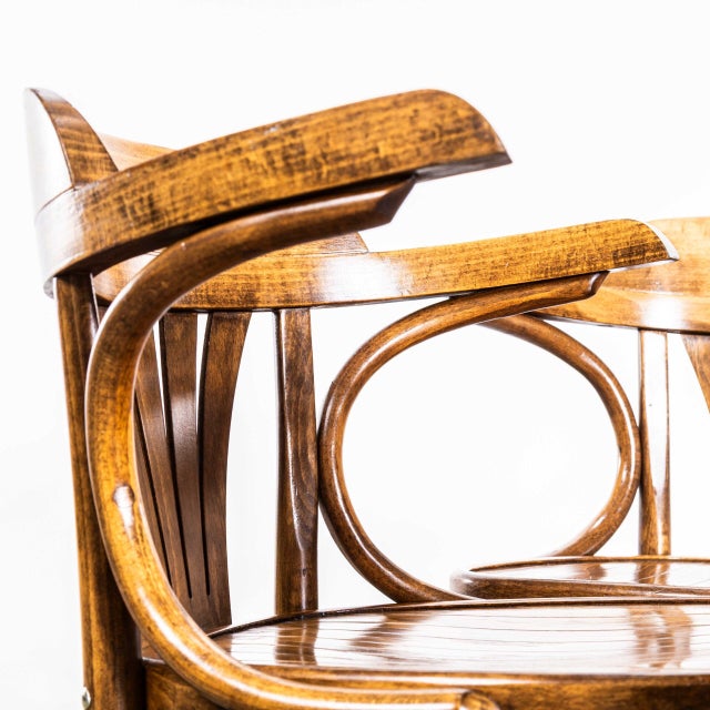 Tan French Bentwood Fan Back Dining Chairs, 1970s, Set of 4 For Sale - Image 8 of 10