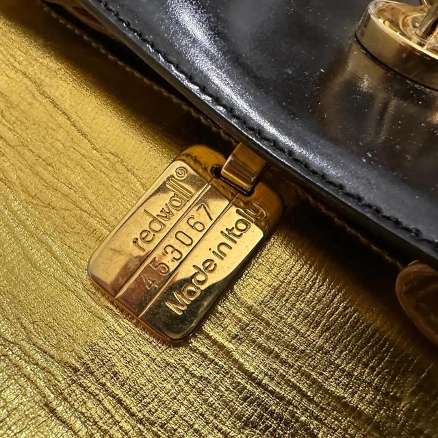 Animal Skin A 1980s Iconic Franco Moschino Small Hand Bag For Sale - Image 7 of 12