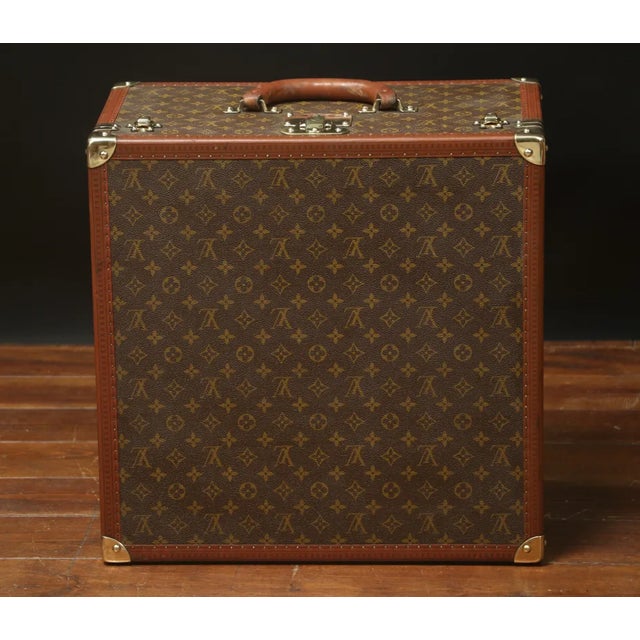 1920s Monogrammed Hat Trunk by Louis Vuitton for Louis Vuitton For Sale - Image 5 of 10