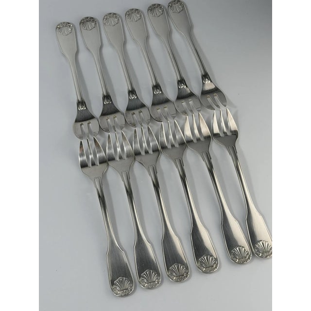 Vintage Vendôme Oyster Forks from Christofle, 1950s, Set of 12 For Sale - Image 4 of 13