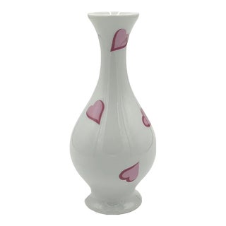 Mid 20th Century D. Porthault Paris Les Coeurs Pink Hearts Bud Vase Porcelain Limoges For Sale