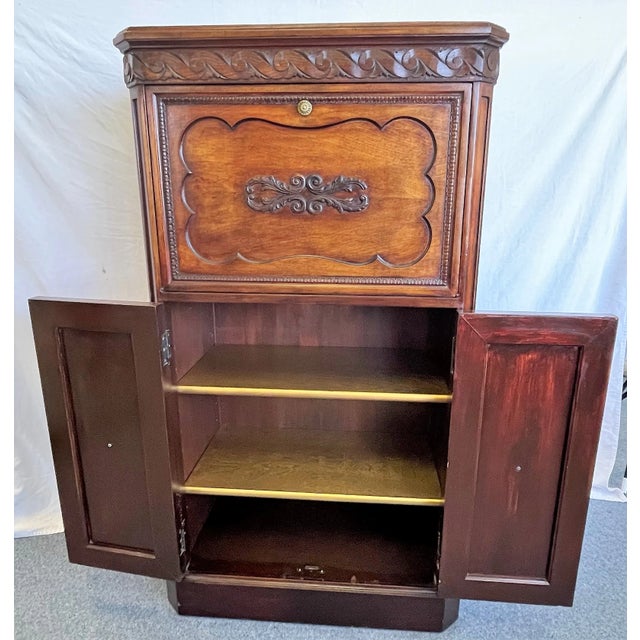 1900's Wood Bar Cabinet With Glass Interior and Lights For Sale In West Palm - Image 6 of 13