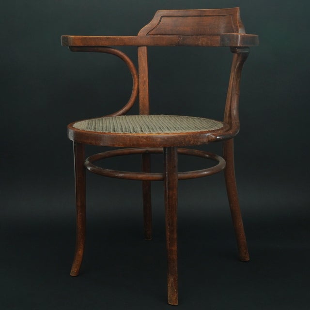 Model No. 233 Chair in Viennese Nylon Weave by Michael Thonet for Thonet, 1890s For Sale - Image 3 of 11