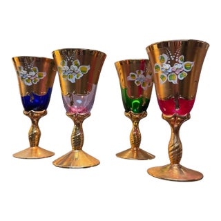 Vintage Venetian Italian Gilt and Enameled Tre Fuochi-Style Wine Glasses, Set of 4 For Sale