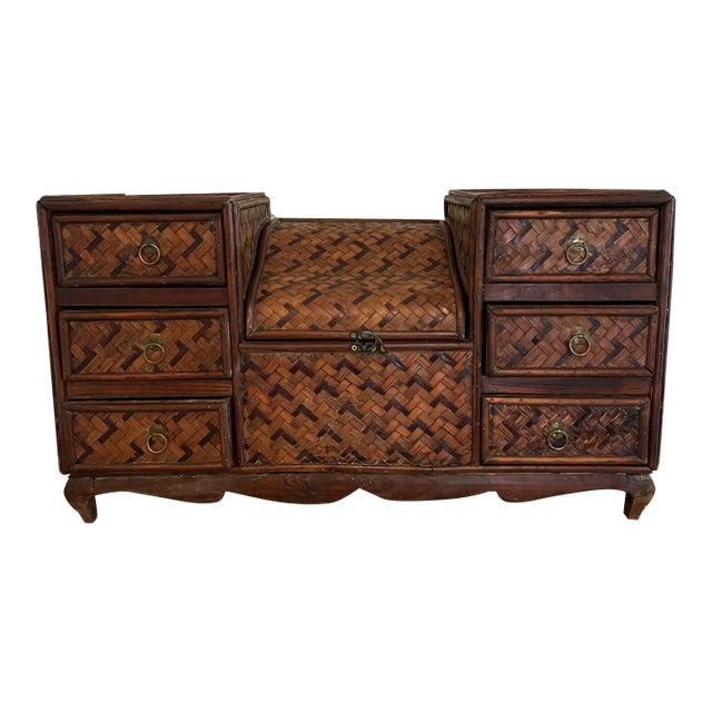 Vintage Woven Chinoiserie or Palm Beach Rattan and Bamboo Table/Dresser Top Chest For Sale