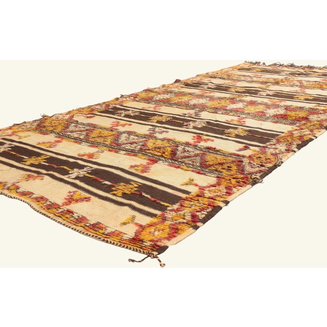 22056 Vintage Taznakht Glaoui Moroccan Rug, 04'02 x 09'02. The Desert Benediction: A Vintage Taznakht Moroccan Masterpiece...