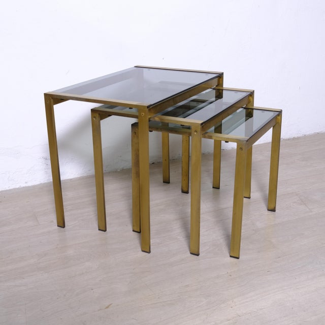 Nesting Coffee Tables in Glass and Brass, Italy, 1970s, Set of 3 For Sale - Image 10 of 18