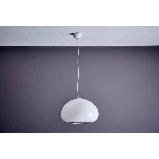 Flos Black and White Pendant Lamp attributed to Castiglioni for Flos, 1960s For Sale - Image 4 of 14