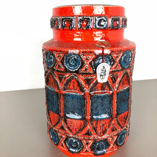 1960s Fat Lava Pottery 92 35 Vase by Bay Ceramics, Germany, 1960s For Sale - Image 5 of 18