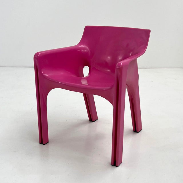 Pink Gaudi Armchair by Vico Magistretti for Artemide, 1984 For Sale - Image 11 of 11