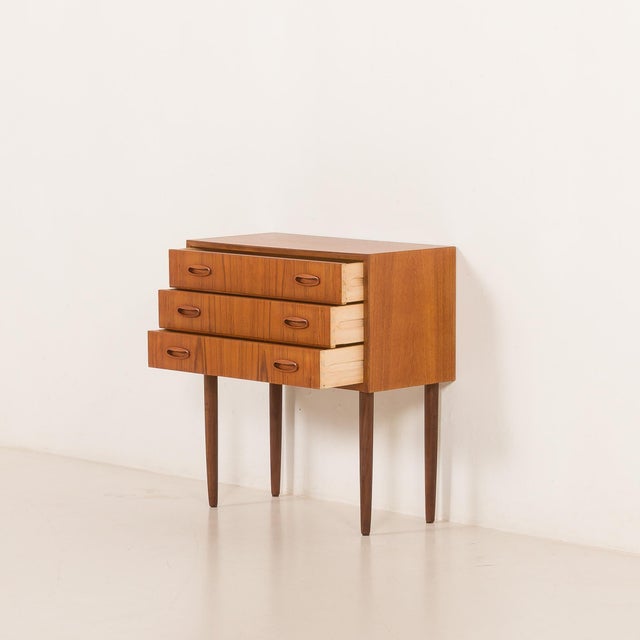 Small Vintage Danish Teak Dresser, 1960s For Sale - Image 4 of 12