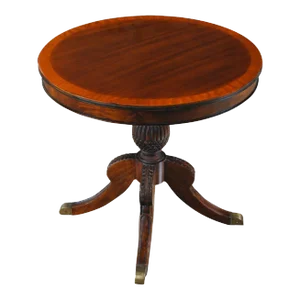 Niagara Furniture Round Mahogany Pineapple Center Table