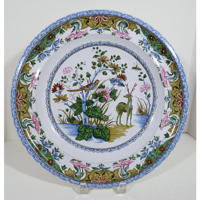 Traditional German Ceramic Wall Plates, Set of 3 For Sale - Image 3 of 12