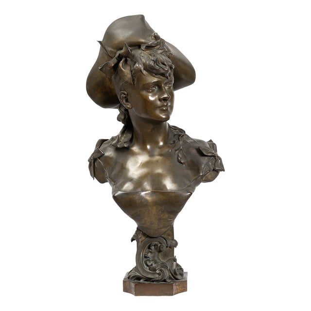 Antique 19th Century Bronze Sculpture Depicting an Allegory of Beauty from A. Nelson, France For Sale