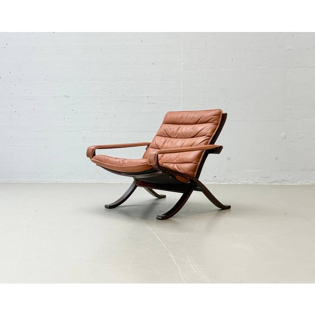 Elegant mid-century lounge chair "flex" by renowned norwegian designer ingmar relling, manufactured by westnofa furniture...