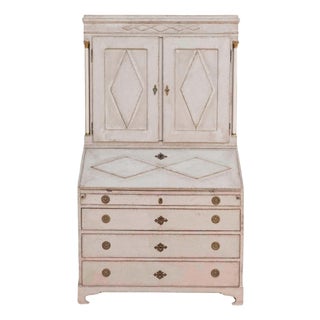 18th Century Fine Swedish three-part bureau with charming carvings and marble-painted columns For Sale